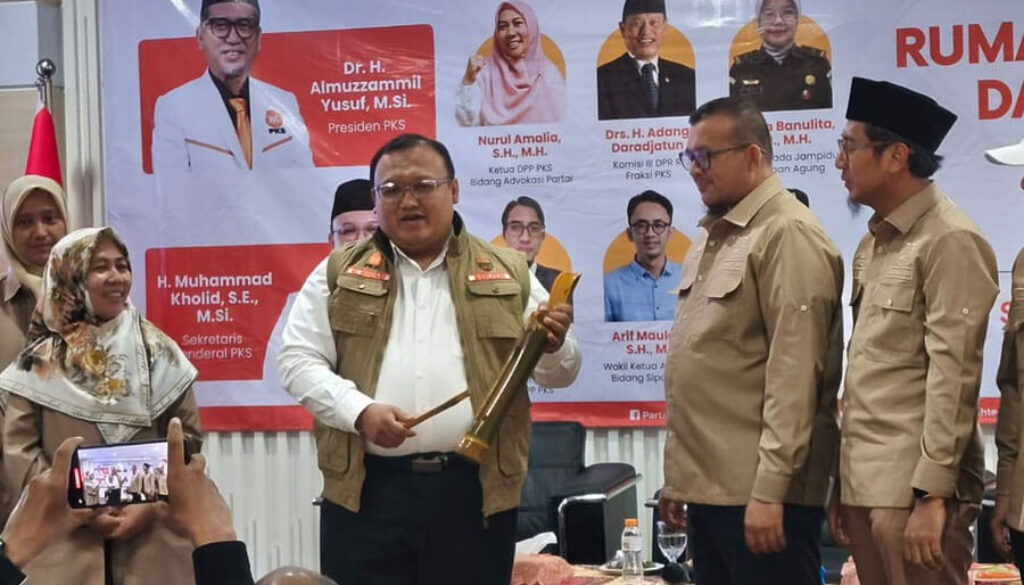 PKS Resmikan Rumah Advokasi Hukum, Beri Layanan Bantuan Hukum untuk Masyarakat(1)